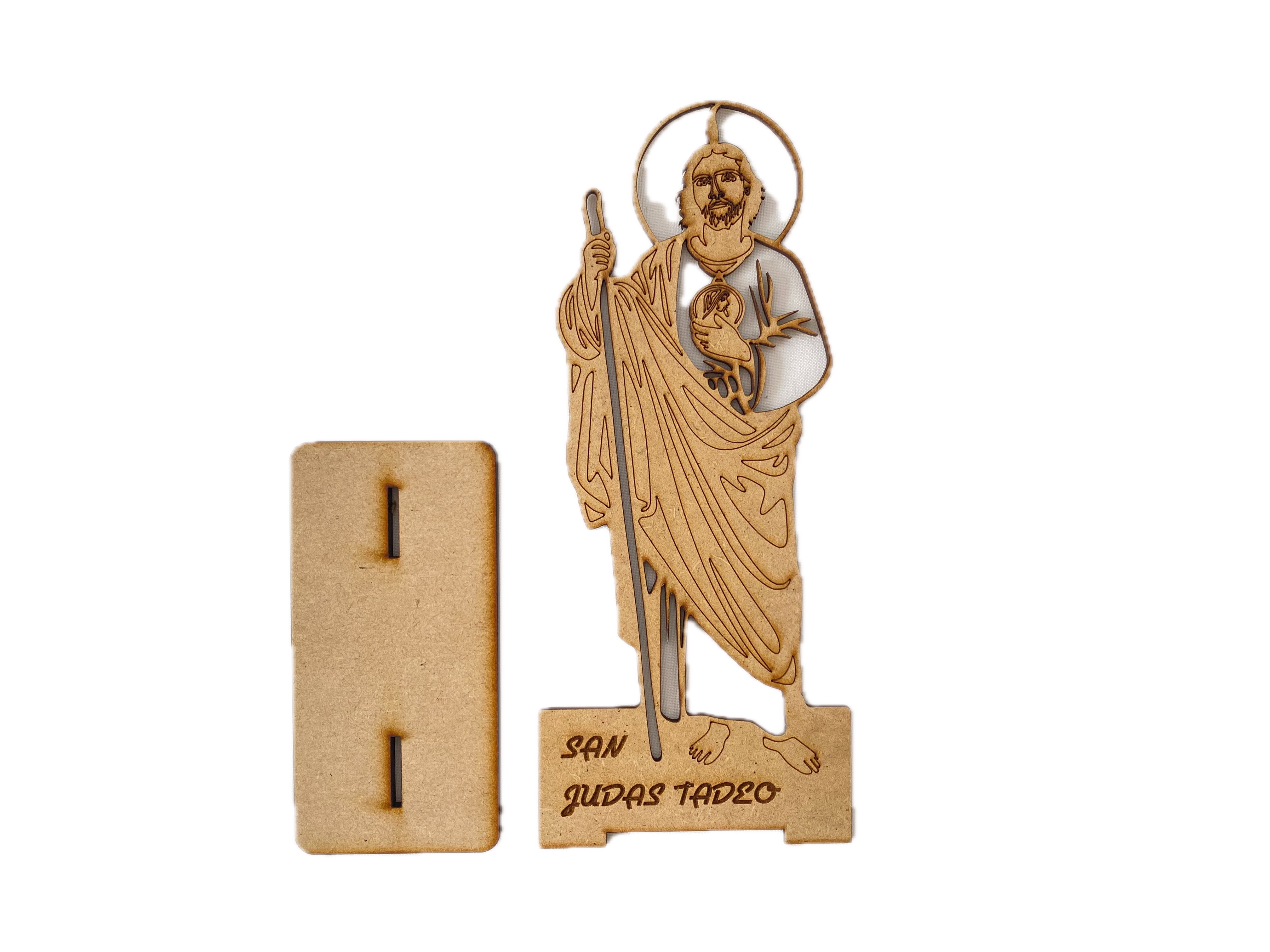 Figura San Judas Tadeo MDF Decorativa con Base | Corte Láser Grabado | 20cm Altura | Recuerdo Religioso Decoración Hogar y Oficina